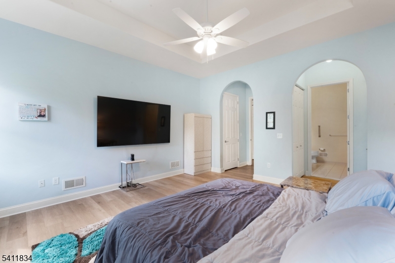 Delaware Crossing - Residential