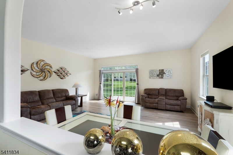 Delaware Crossing - Residential