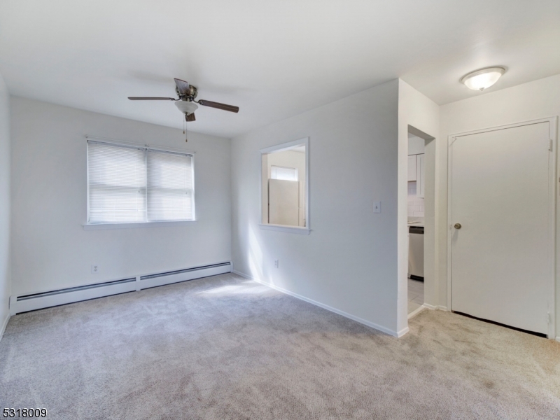 Mountain Club - Residential Lease