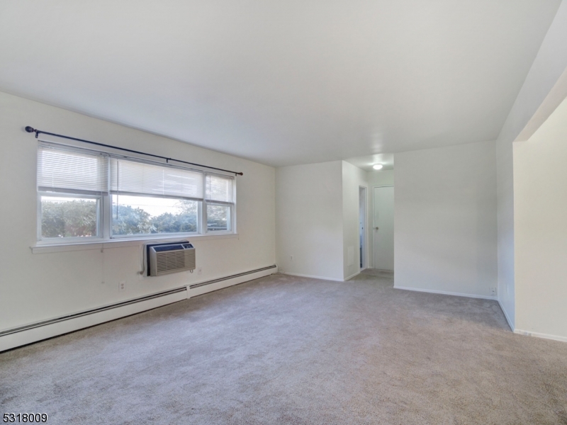 Mountain Club - Residential Lease