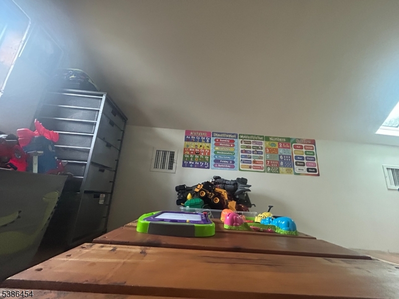 Silver Lake Station - Residential Income