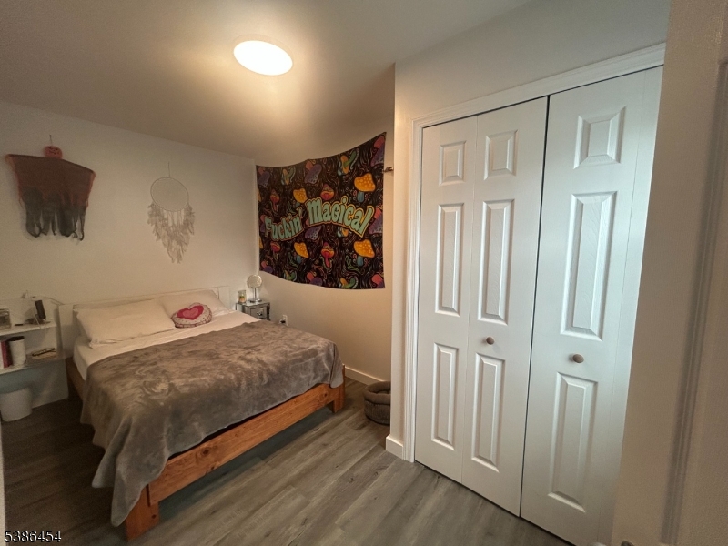 Silver Lake Station - Residential Income