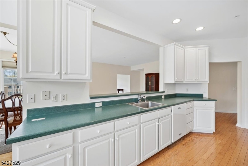 Fox Hills - Residential