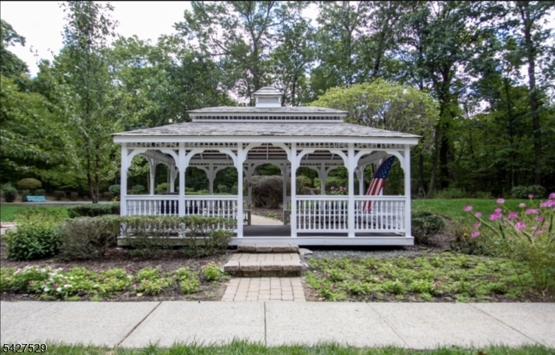 Fox Hills - Residential