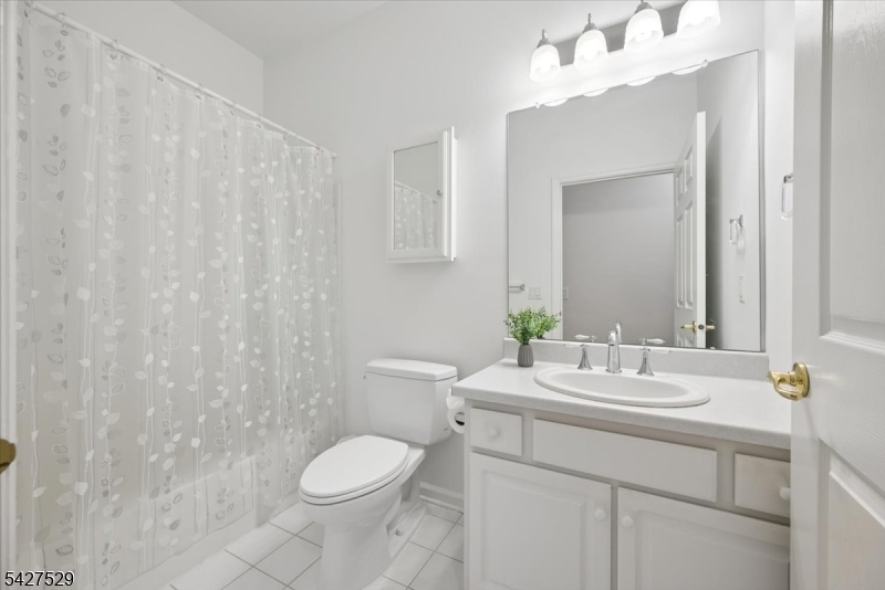 Fox Hills - Residential