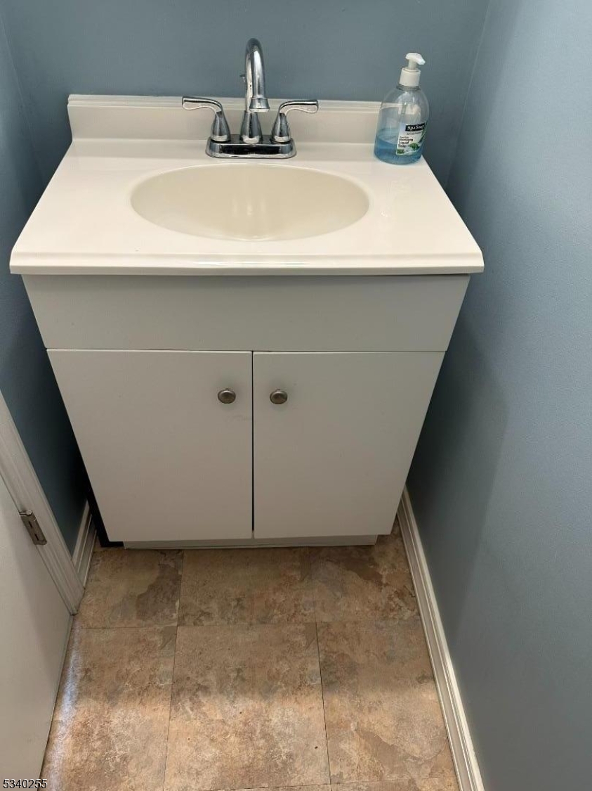 Washington Boro, New Jersey 07882, United States, 4 Bedrooms Bedrooms, ,2 BathroomsBathrooms,Residential,Active,80578