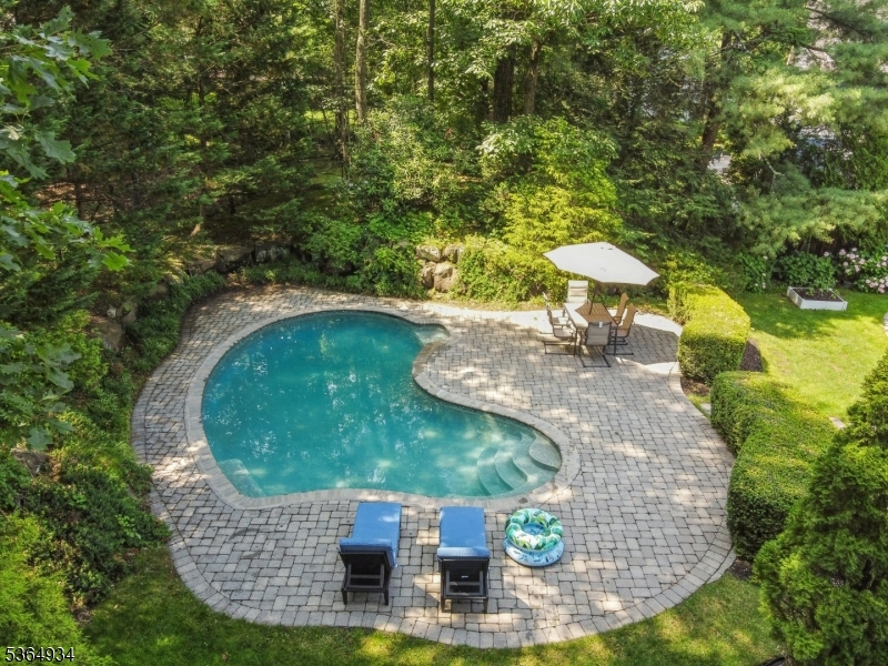 Short Hills , Deerfield - Residential