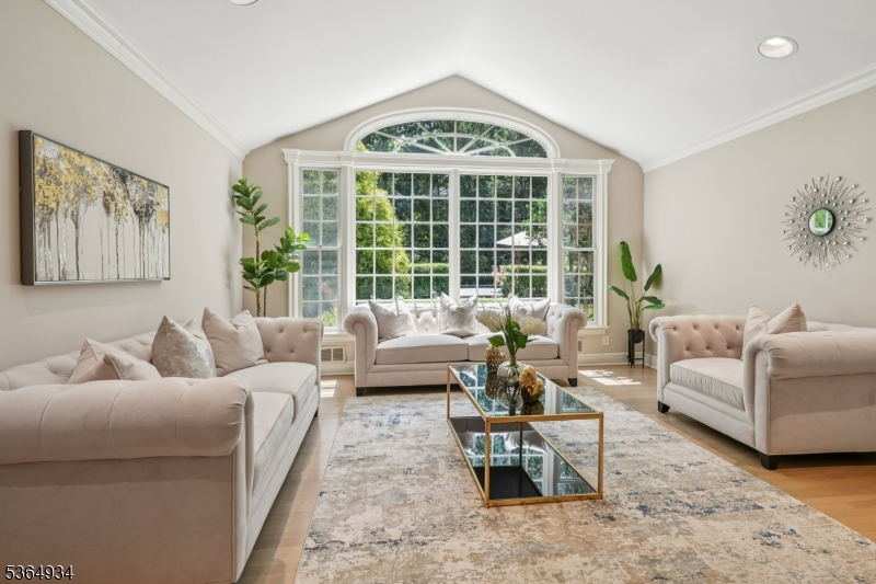 Short Hills , Deerfield - Residential