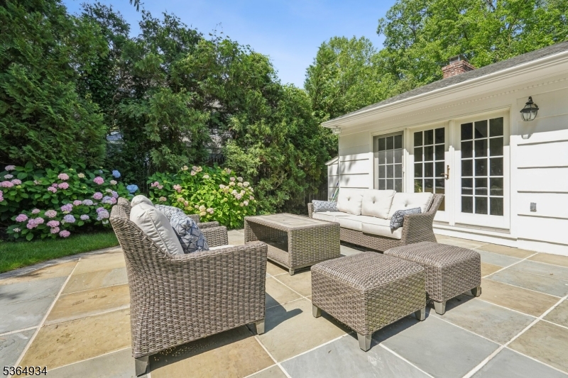 Short Hills , Deerfield - Residential