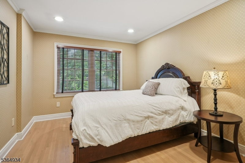 Short Hills , Deerfield - Residential