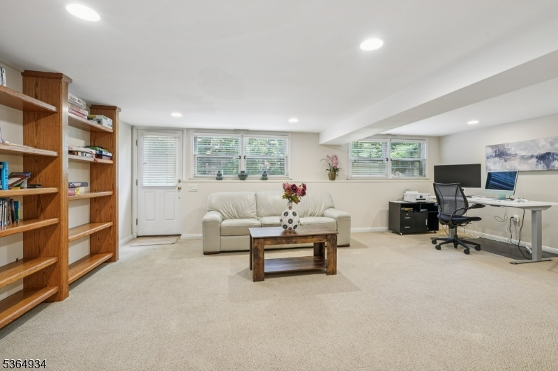 Short Hills , Deerfield - Residential