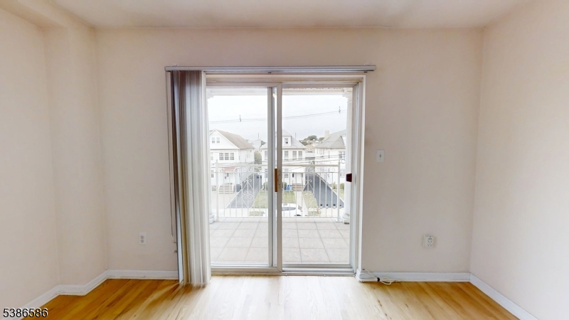 Route 1&9 - Residential