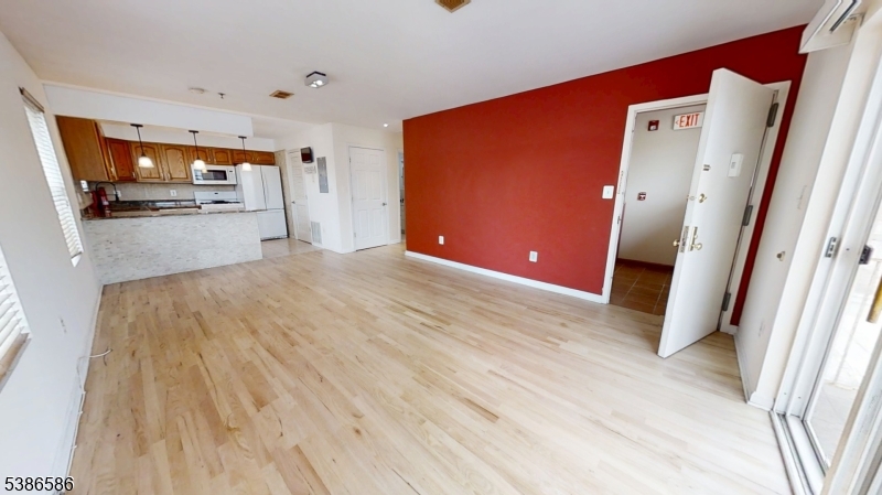 Route 1&9 - Residential