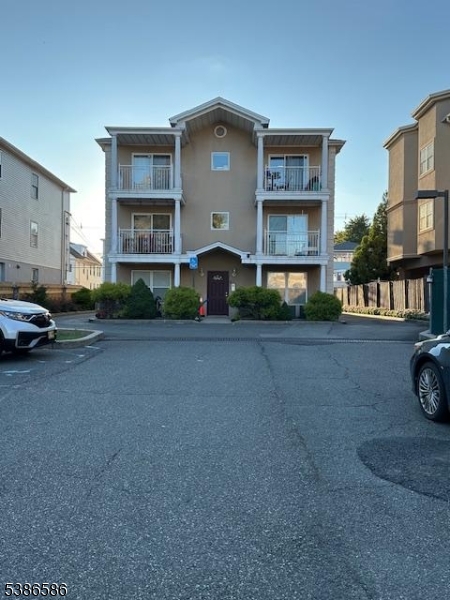 Route 1&9 - Residential