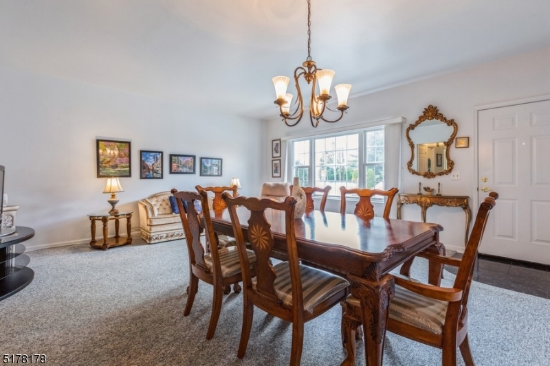 Lakeview Path - Residential