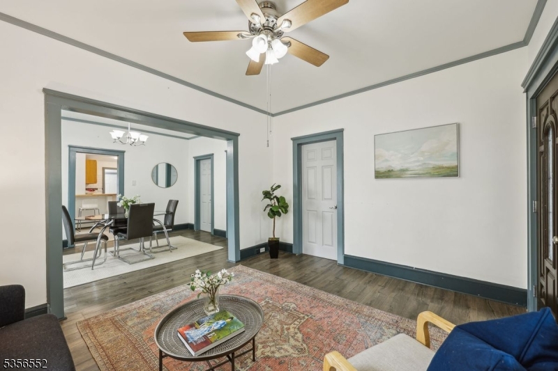 19 Hornblower Ave