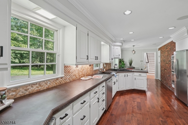 Oak Knoll - Residential