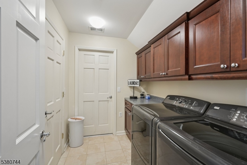 Oak Knoll - Residential