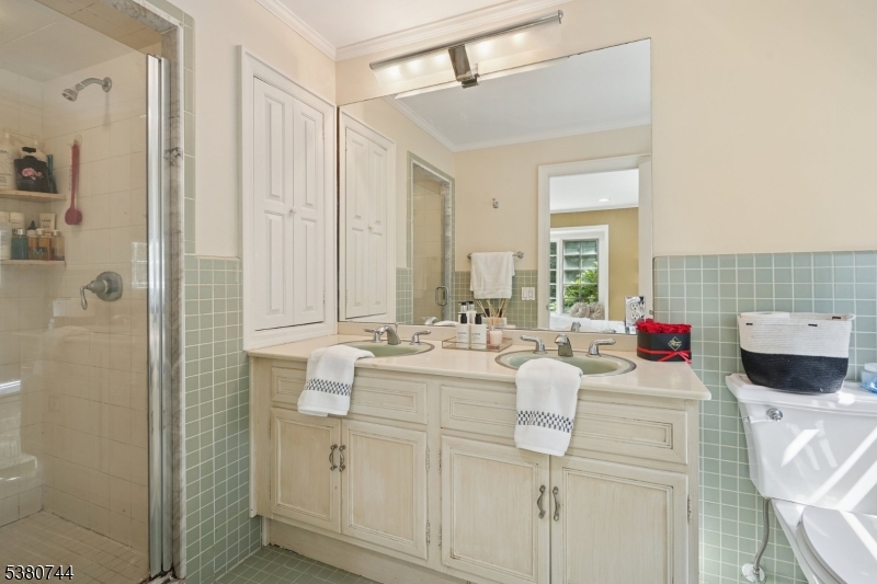 Oak Knoll - Residential