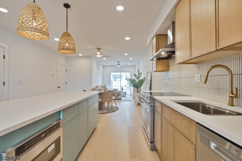 Avon Lakeview Townhomes - Residential