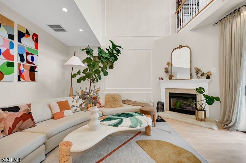 Regency Club - Residential