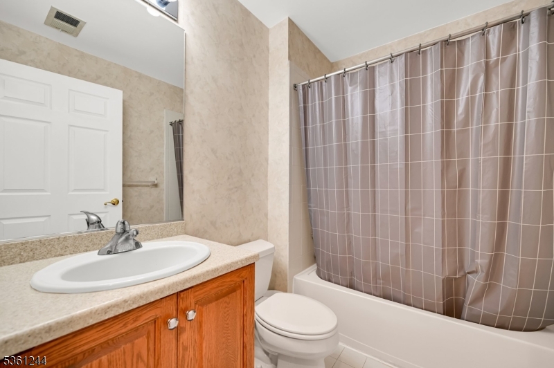 Regency Club - Residential