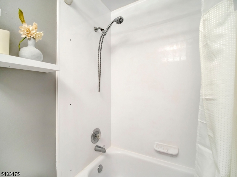 The Meadows at Roxbury - Residential Lease