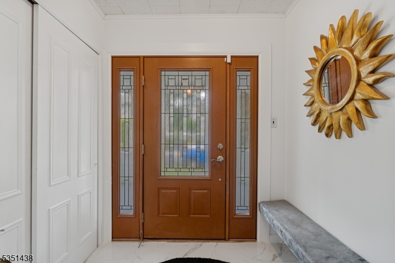 Englewood City, New Jersey 07631, United States, 5 Bedrooms Bedrooms, ,3 BathroomsBathrooms,Residential,Pending,154188