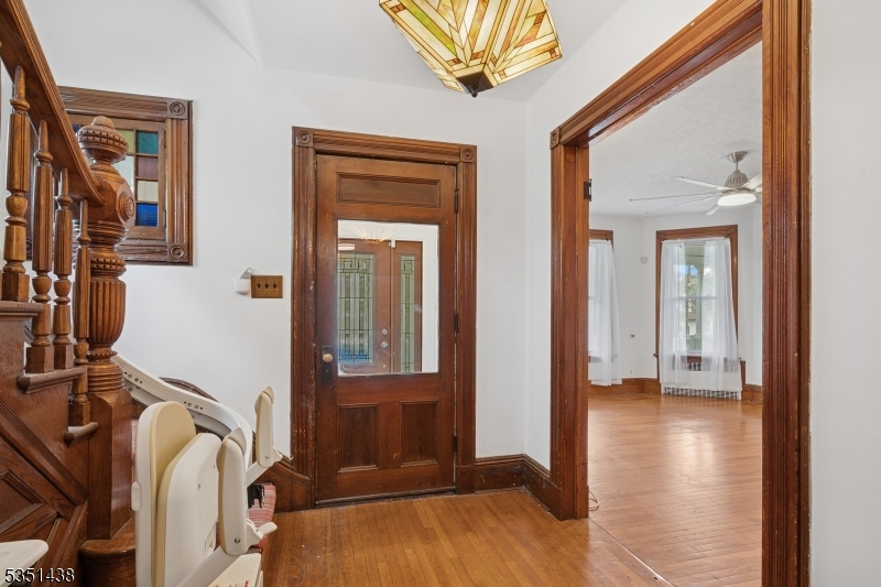 Englewood City, New Jersey 07631, United States, 5 Bedrooms Bedrooms, ,3 BathroomsBathrooms,Residential,Pending,154188