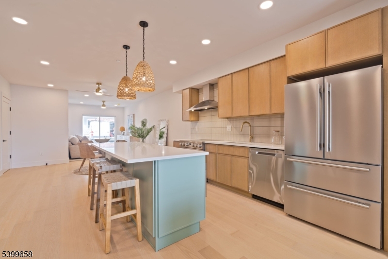 Avon Lakeview Townhomes - Residential