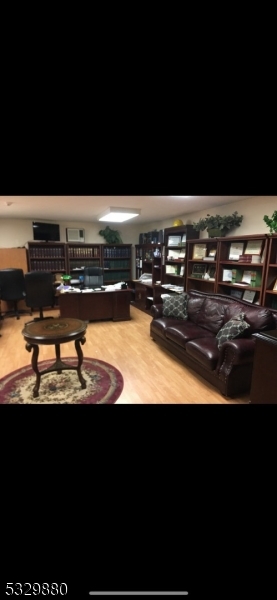 170 Kinnelon Rd Unit 10/10M