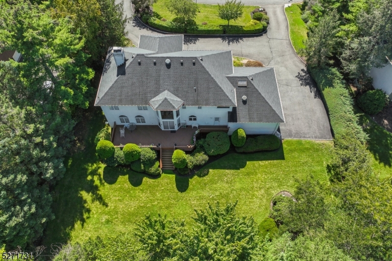 Riker Hill - Residential