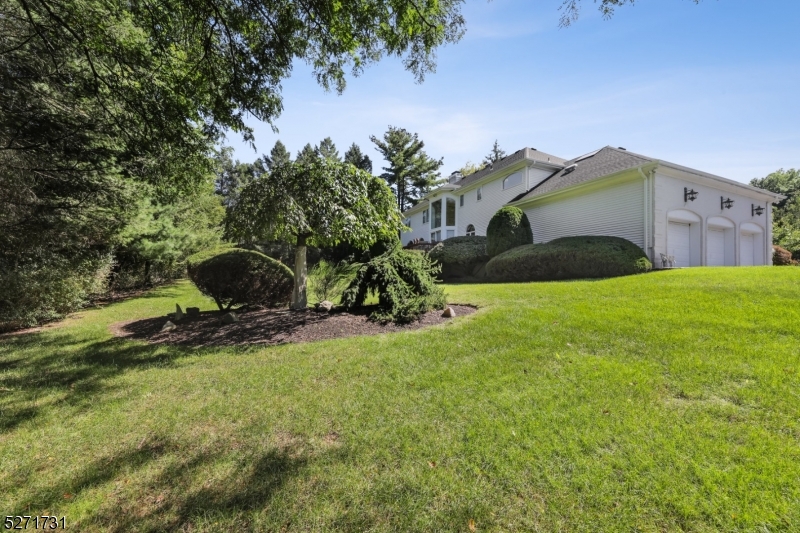 Riker Hill - Residential