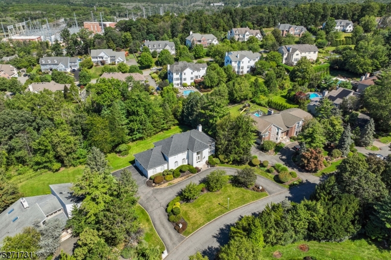 Riker Hill - Residential