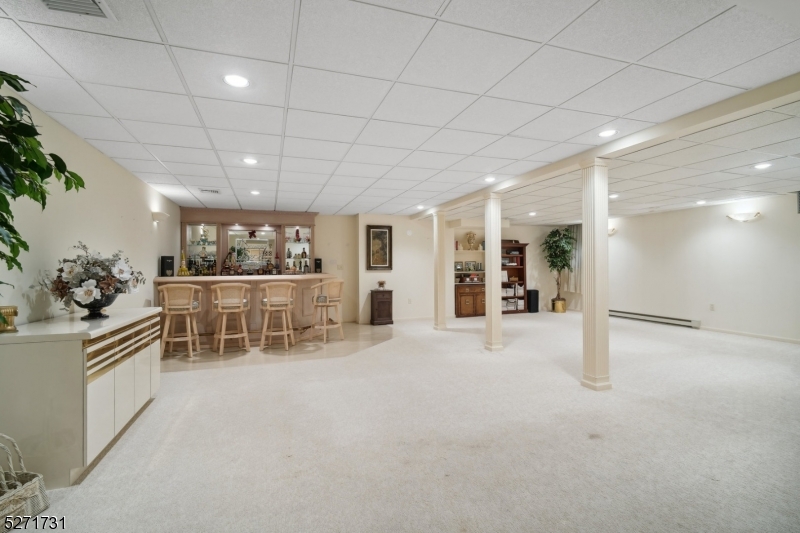 Riker Hill - Residential