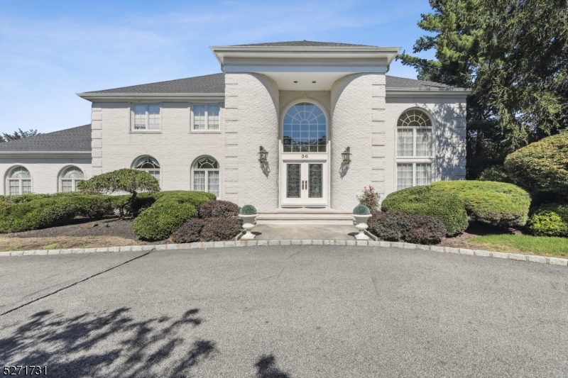 Riker Hill - Residential