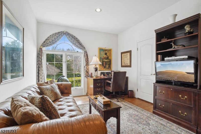 Riker Hill - Residential