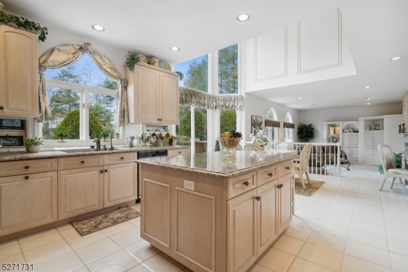 Riker Hill - Residential