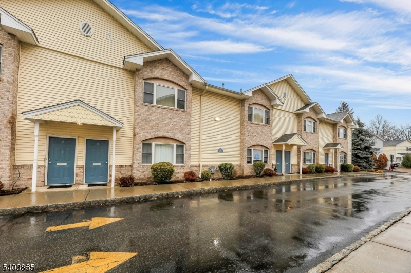 Saw Mill Commons - Residential