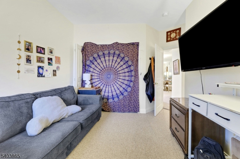 Saw Mill Commons - Residential