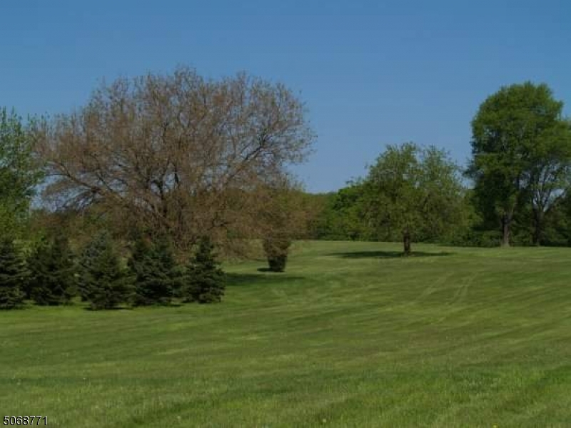 Photo 2 of 6 of 3 Exmoor Dr land