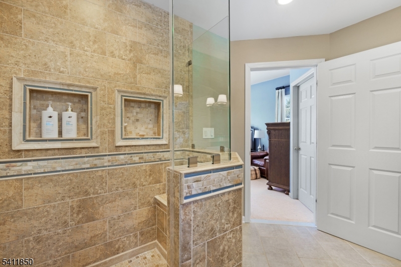 Briarwood - Residential