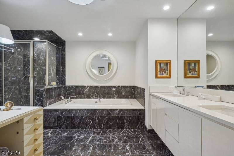 The Top Condo - Residential