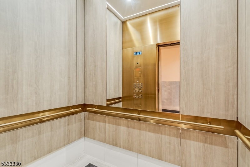 The Top Condo - Residential