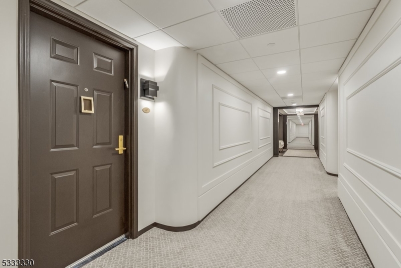 The Top Condo - Residential