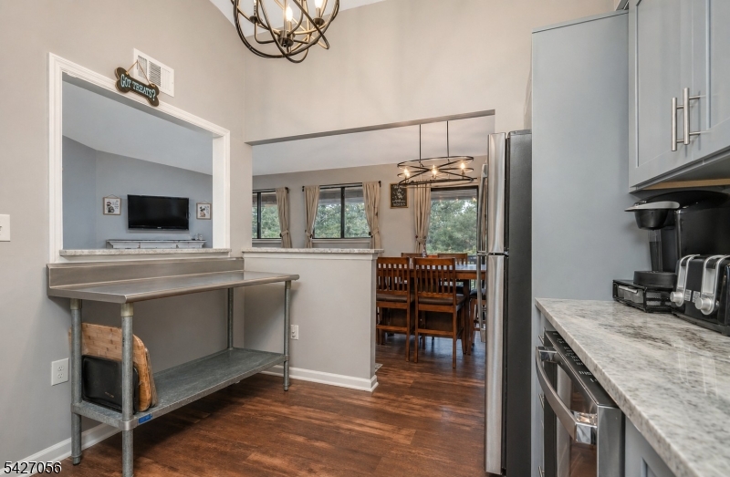Oak Knoll - Residential