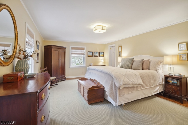 OLD SHORT HILLS / GLENWOOD - Residential