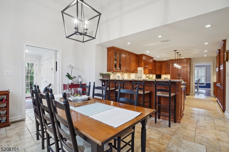 OLD SHORT HILLS / GLENWOOD - Residential