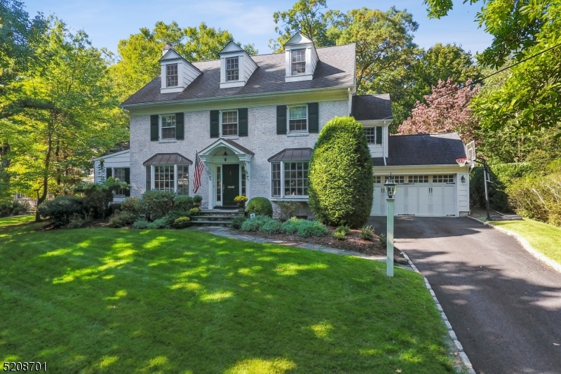 OLD SHORT HILLS / GLENWOOD - Residential