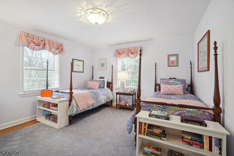 OLD SHORT HILLS / GLENWOOD - Residential